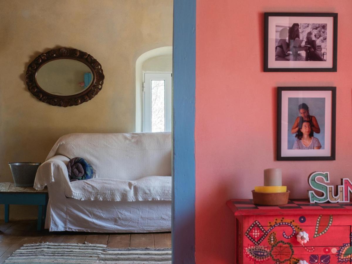 Vintage Stone-Built Country Cottage In Richea Kouloureika Bagian luar foto