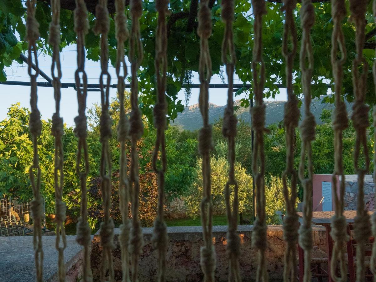 Vintage Stone-Built Country Cottage In Richea Kouloureika Bagian luar foto